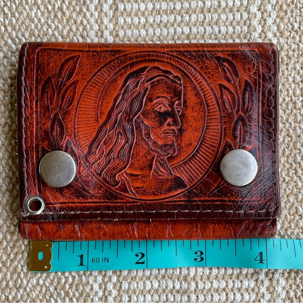 Vintage Brown Tooled Leather Jesus Trifold Wallet Snaps Men’s Made in U.S.A. - Picture 10 of 12